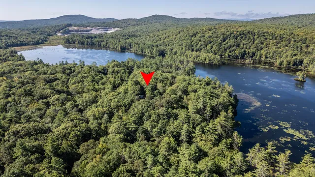 $699,000 | 13-16 Joyal Hill Lane, Casco, ME 04015