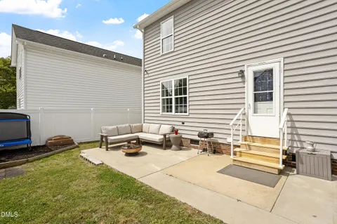 $325,000 | 313 Pittsboro Street, Fuquay-Varina, NC 27526