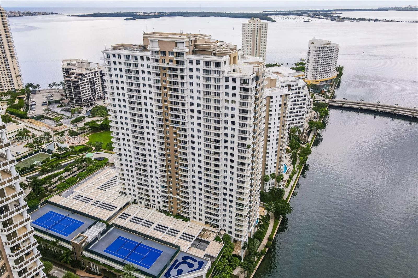 801 Brickell Key Boulevard, Unit 2108 Miami, FL 33131 - Photo 35 of 37
