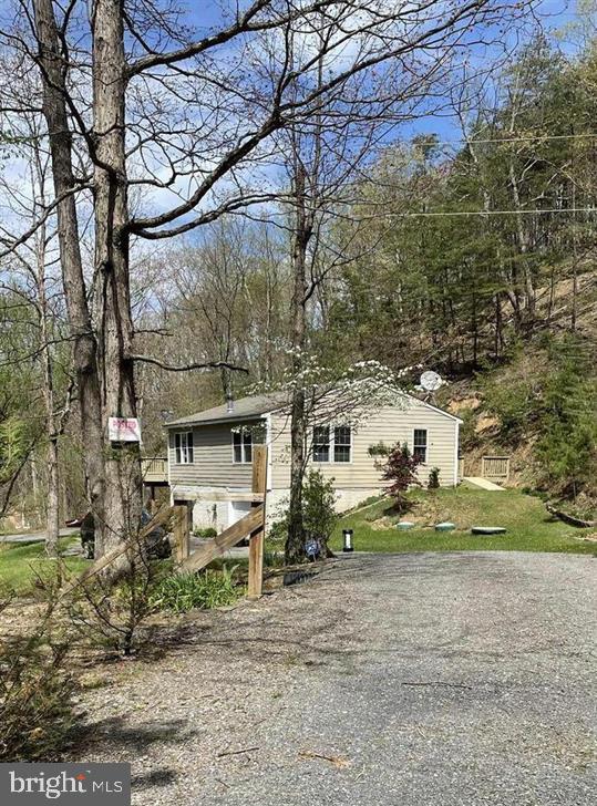 3837 Graces Cabin Road Springfield, WV 26763 - Photo 2 of 33