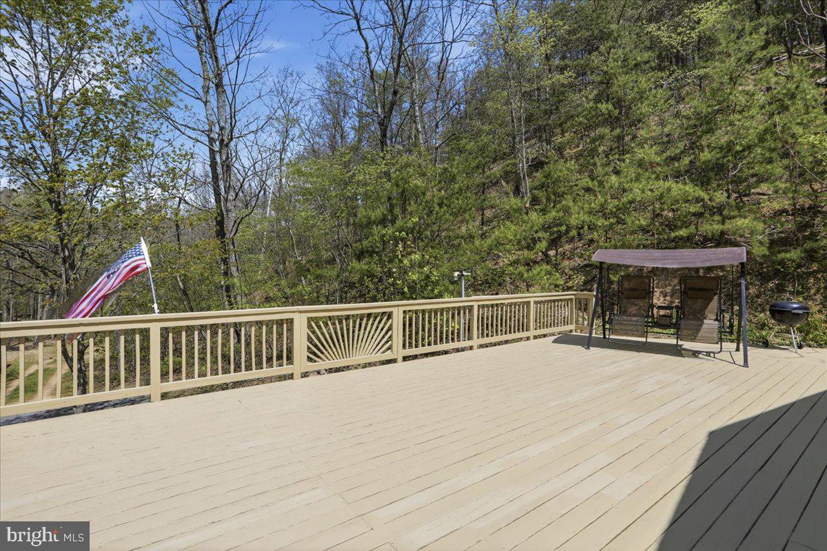 3837 Graces Cabin Road Springfield, WV 26763 - Photo 29 of 33