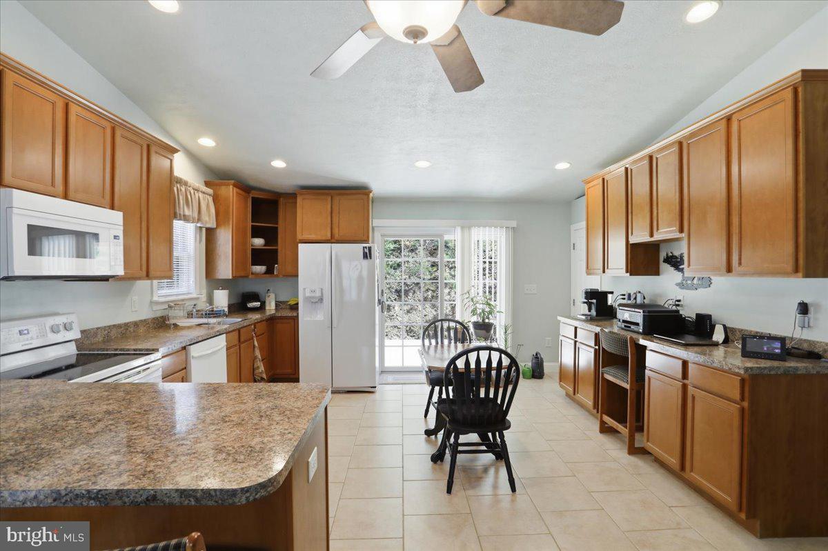 3837 Graces Cabin Road Springfield, WV 26763 - Photo 8 of 33