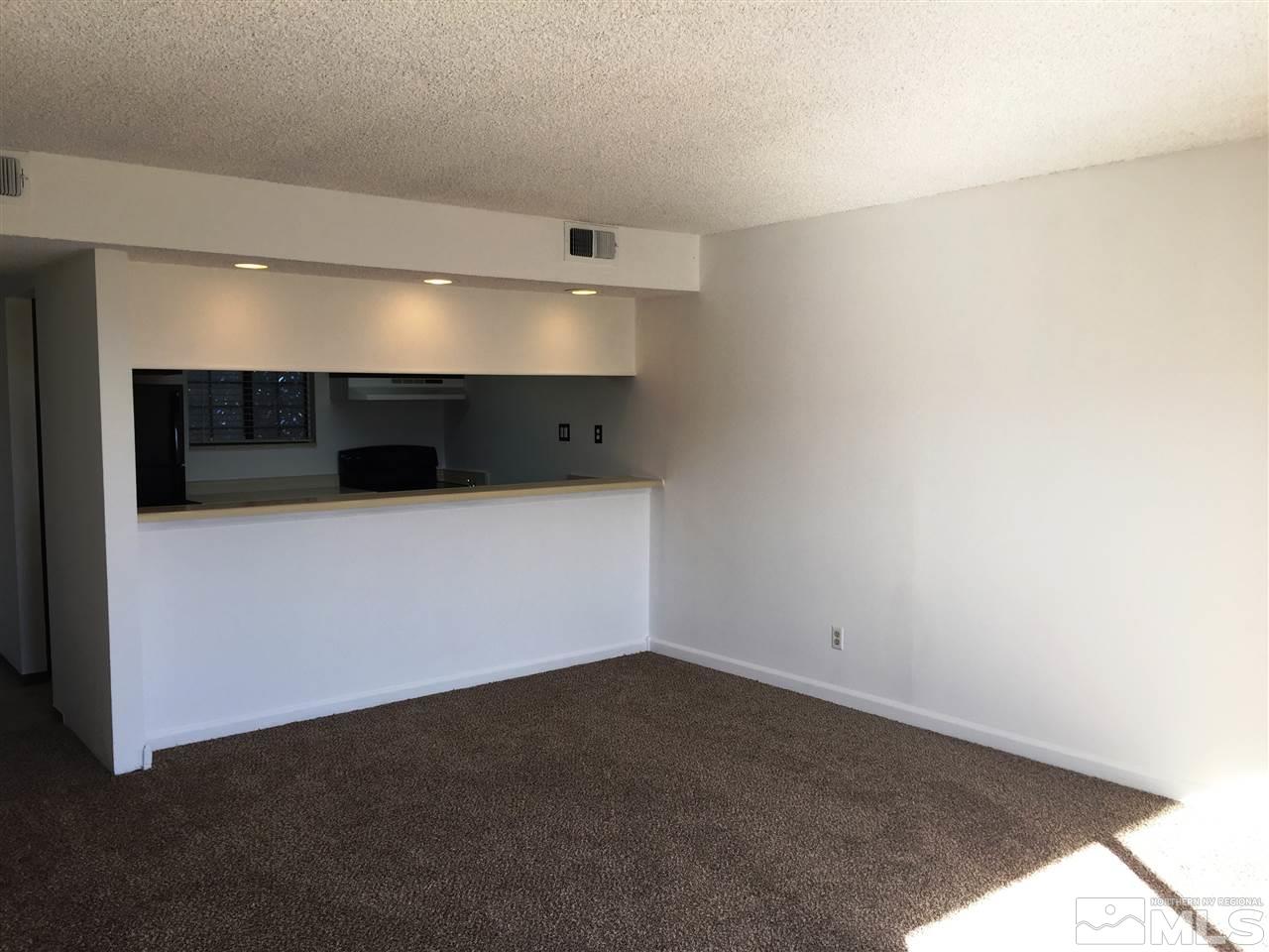 1556 Carlin Street Reno, NV 89503 - Photo 8 of 20 Photo 8