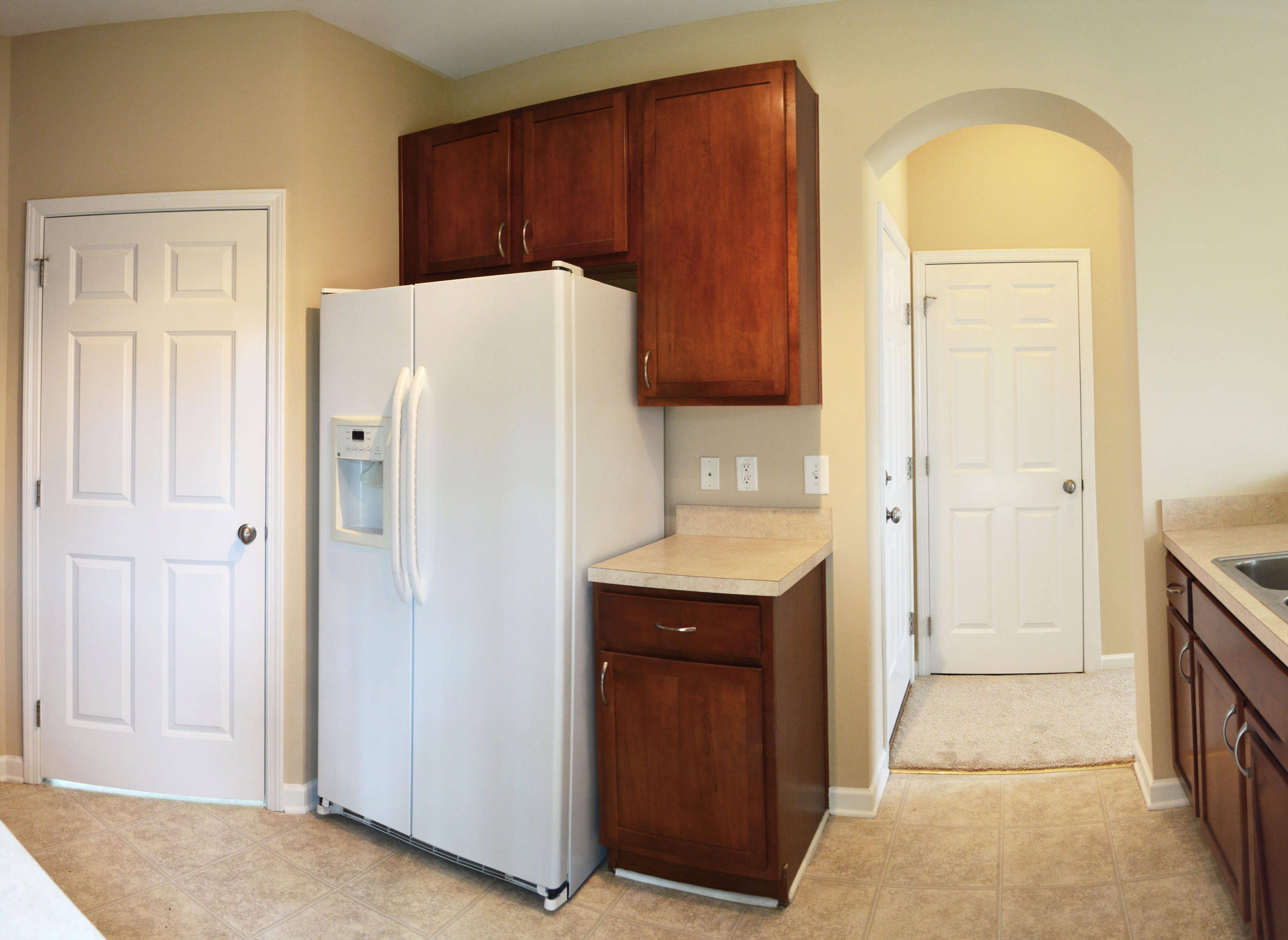 214 Summer View Road Summerville, SC 29486 - Photo 7 of 11 Kitchen_5