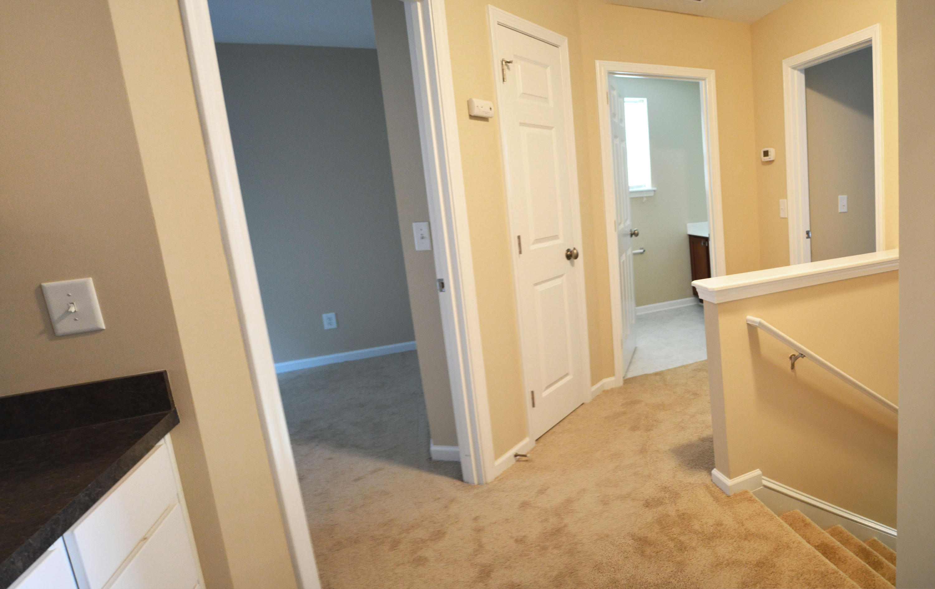 214 Summer View Road Summerville, SC 29486 - Photo 8 of 11 Upstairs_Hall