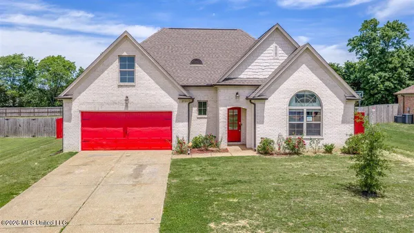$340,000 | 2500 Shelburne Lane East, Southaven, MS 38672