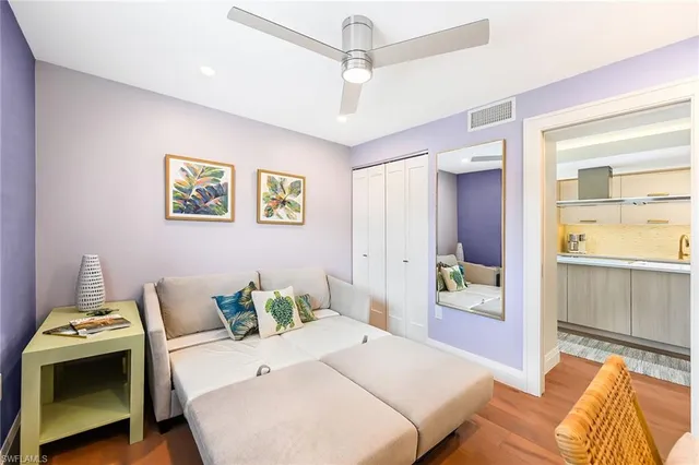 $6,500 | 250 7th Avenue South, Unit 207, Naples, FL 34102