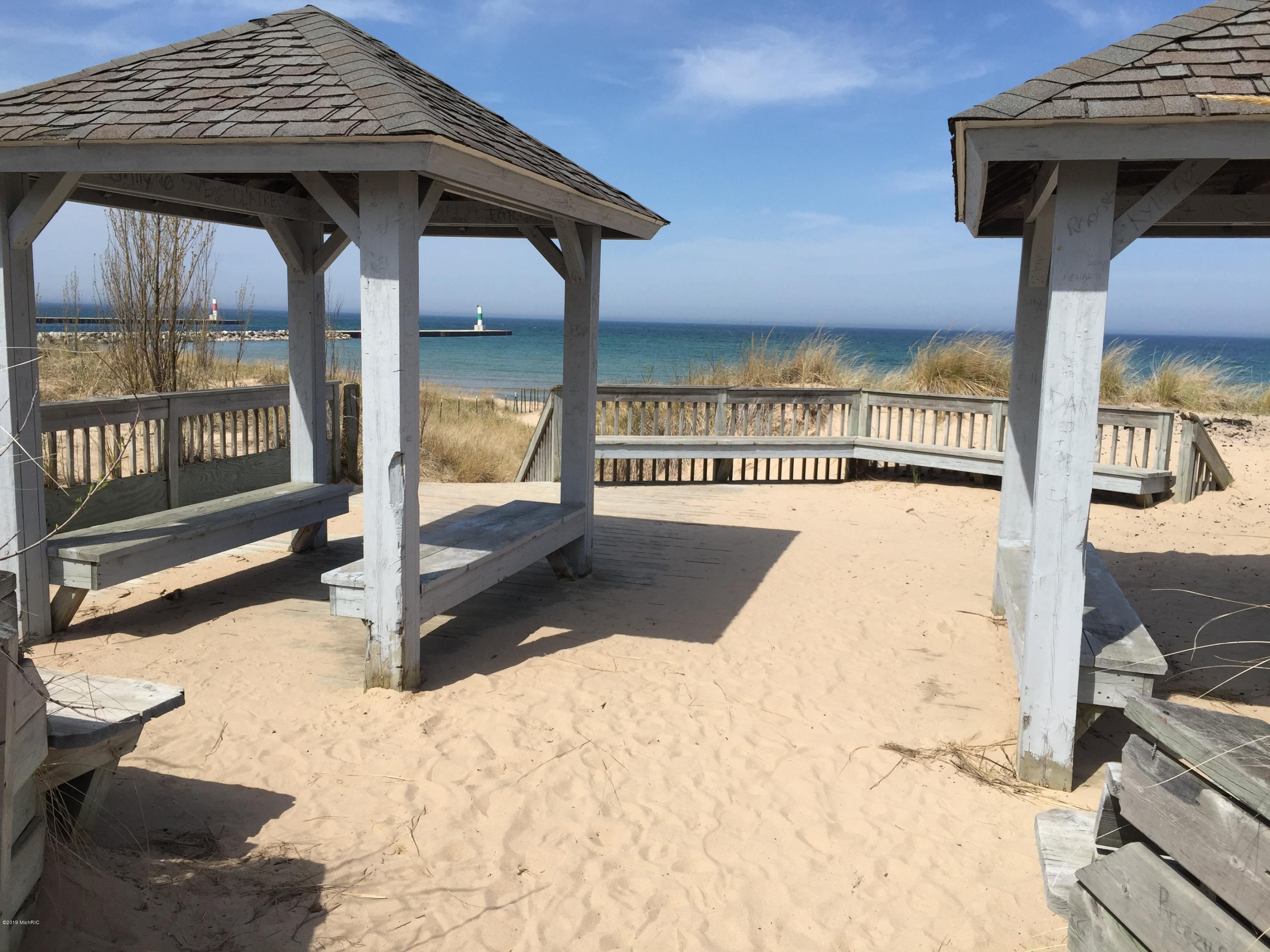 Lot 122 Eagle Ridge Circle Onekama, MI 49675 - Photo 8 of 10 LK MI Beach Access