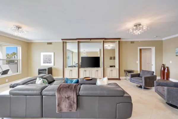 $15,000 | 100 Mac Farlane Drive, Unit 3D, Delray Beach, FL 33483