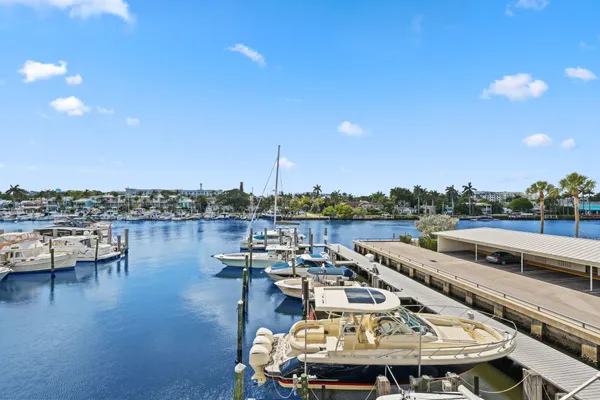 $15,000 | 100 Mac Farlane Drive, Unit 3D, Delray Beach, FL 33483