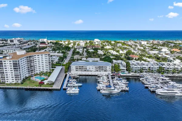 $15,000 | 100 Mac Farlane Drive, Unit 3D, Delray Beach, FL 33483