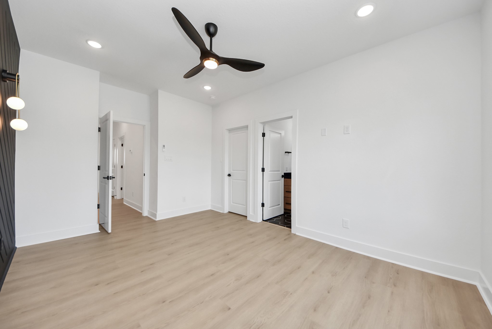 3319 Caplin Street Houston, TX 77026 - Photo 21 of 42 wooden floor in an empty room