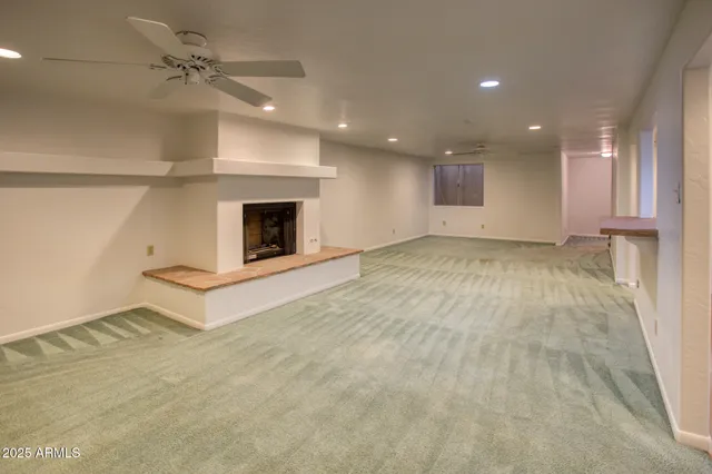 $399,000 | 1550 North Stapley Drive, Unit 6, Mesa, AZ 85203