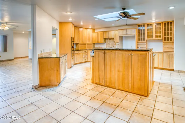 $399,000 | 1550 North Stapley Drive, Unit 6, Mesa, AZ 85203