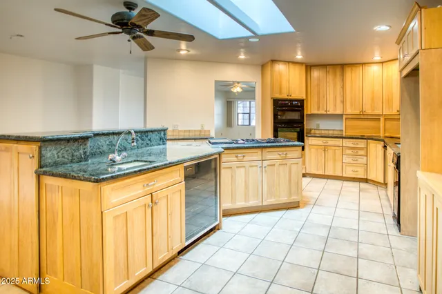 $399,000 | 1550 North Stapley Drive, Unit 6, Mesa, AZ 85203