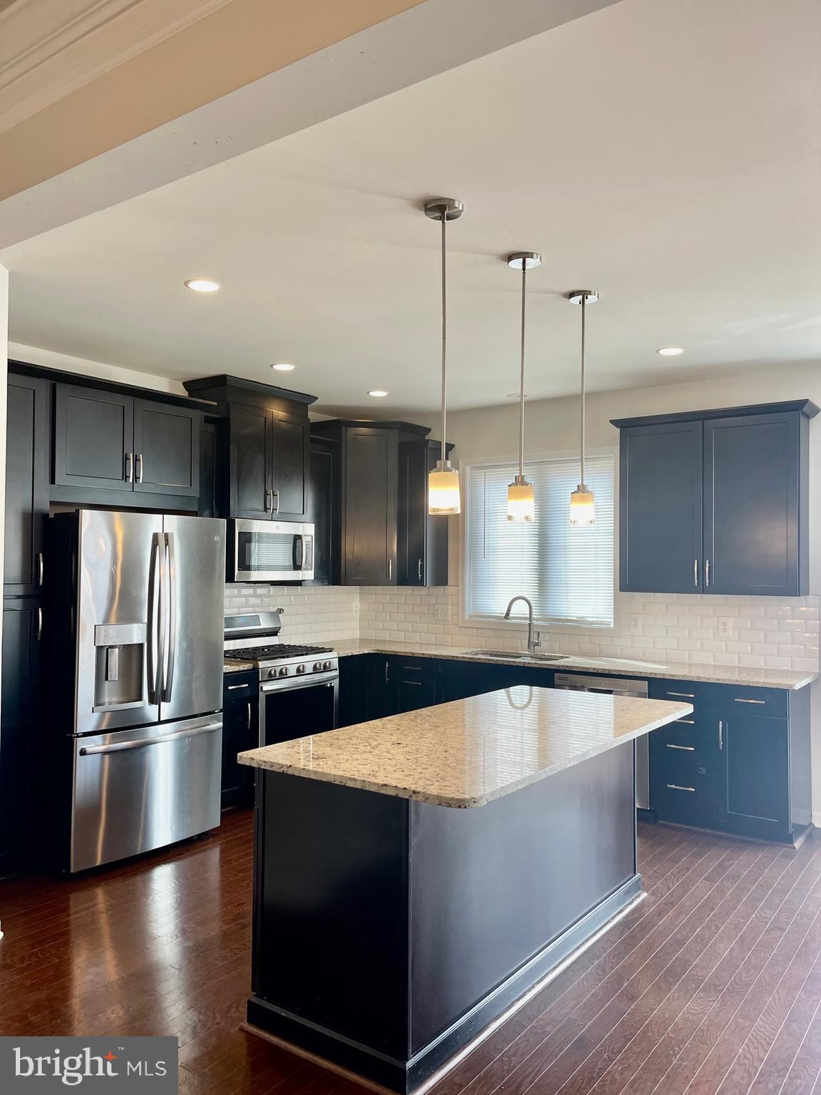 23457 Simms Gap Way Ashburn, VA 20148 - Photo 11 of 34 Kitchen View#2