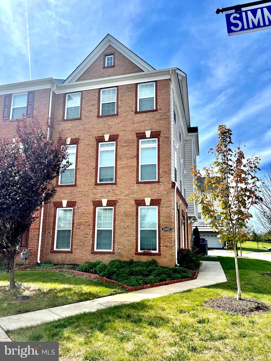 23457 Simms Gap Way Ashburn, VA 20148 - Photo 2 of 34 Exterior Front View#2