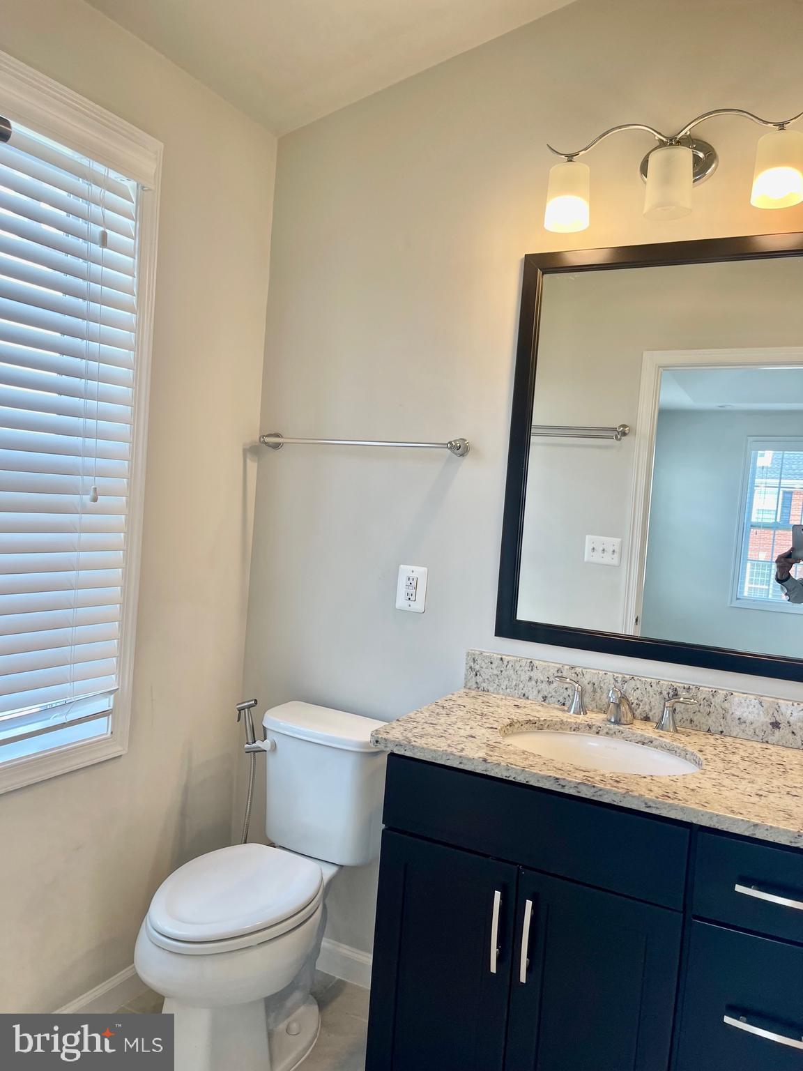 23457 Simms Gap Way Ashburn, VA 20148 - Photo 27 of 34 Master Bath