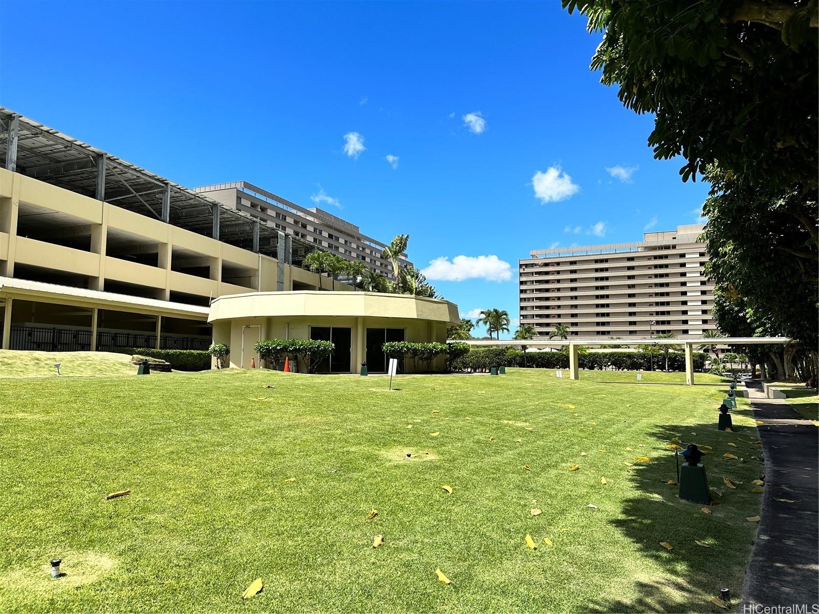 3161 Ala Ilima Street, Unit 903 Honolulu, HI 96818 - Photo 13 of 15 a view of an house with backyard space and balcony