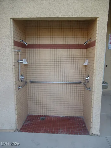 $1,600 | 1050 East Cactus Avenue, Unit 1028, Las Vegas, NV 89183