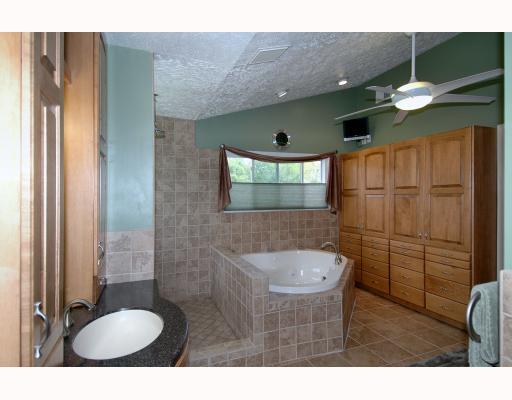 10280 Grubbs Road Wexford, PA 15090 - Photo 11 of 18 Master Bath/Spa. Master bath with ceramic flooring, furniture quality cabinetry, walk in oversized shower