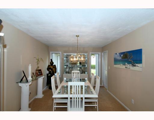 10280 Grubbs Road Wexford, PA 15090 - Photo 5 of 18 Dining Room.