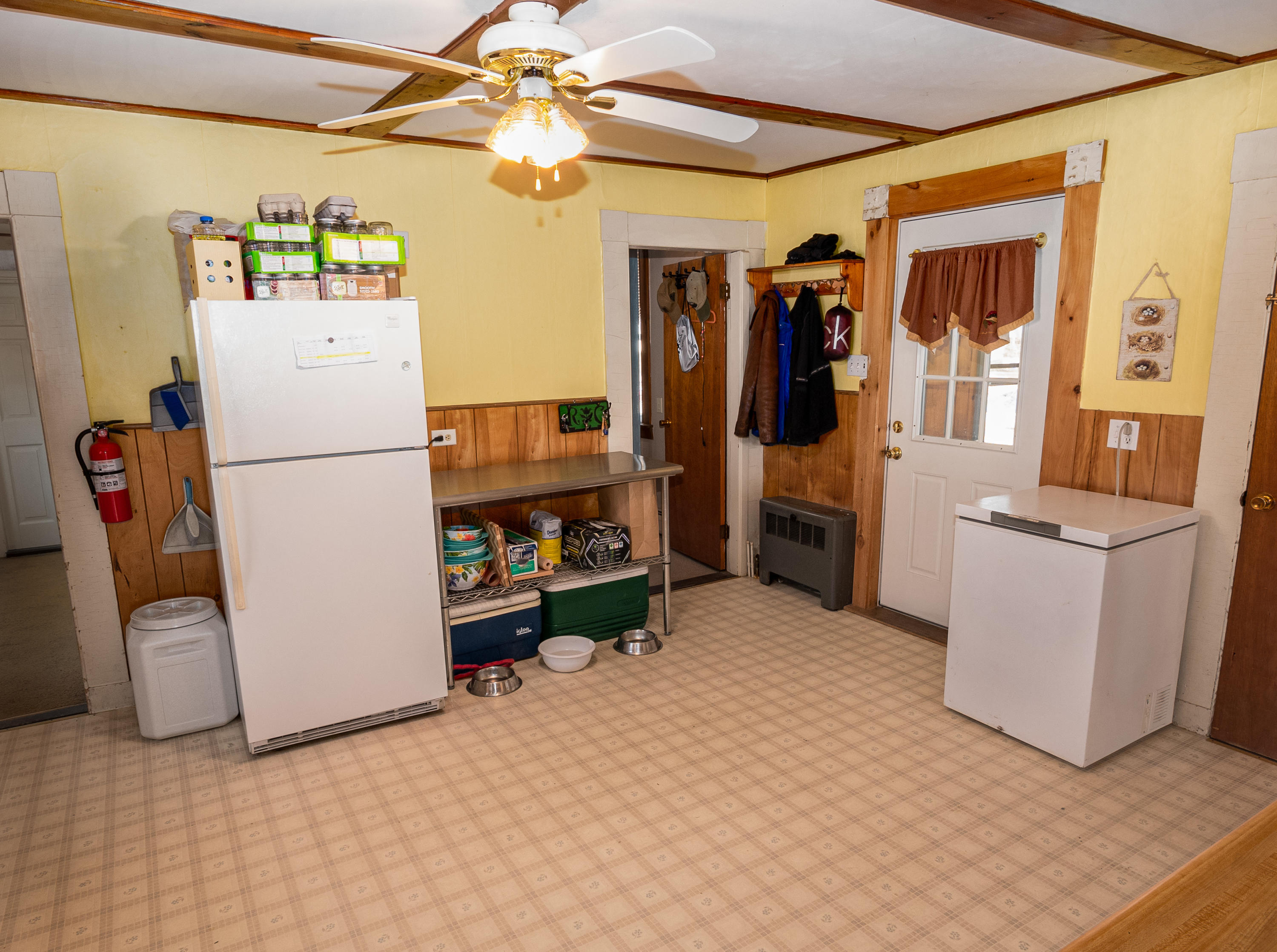29 Belgrade Road Oakland, ME 04963 - Photo 4 of 18 Kitchen2