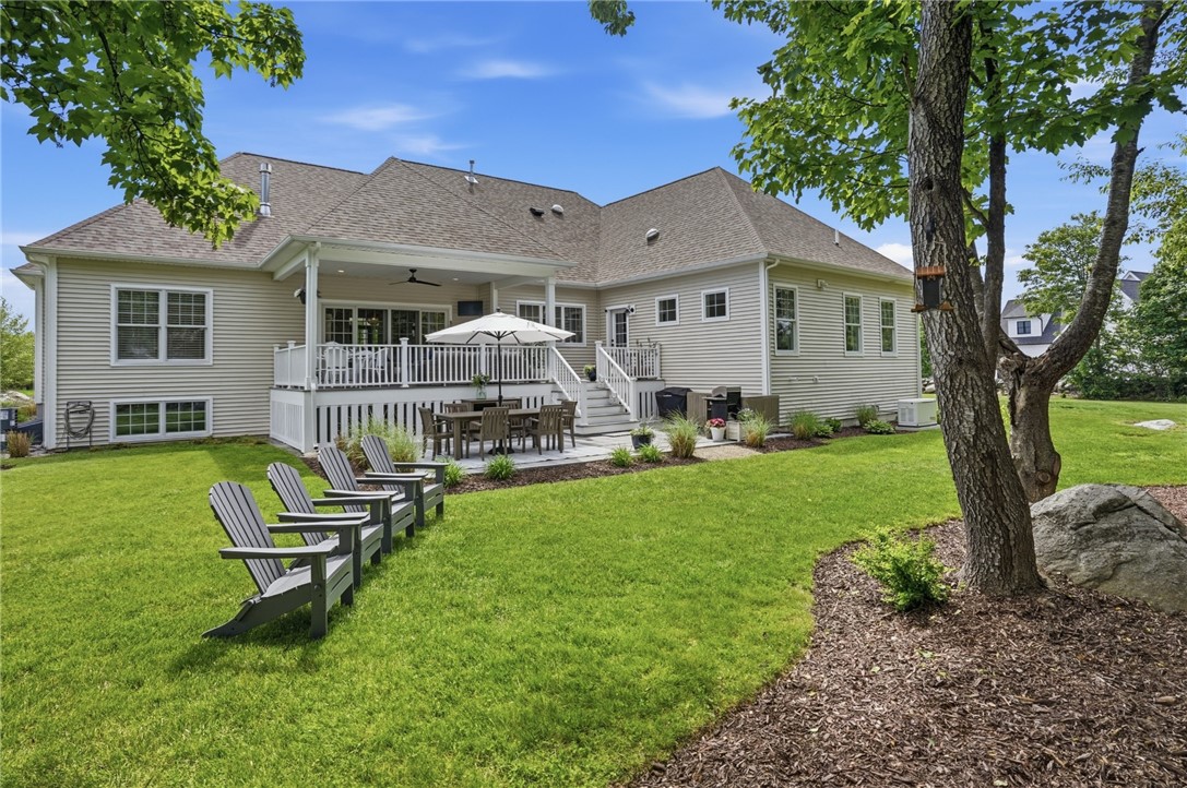 7 Waterview Lane Warren, RI 02885 - Photo 38 of 48