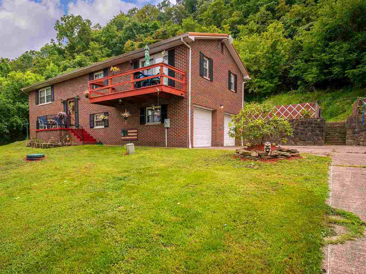 5125 Ohio River Road Huntington, WV 25702 - Photo 1 of 24 Gallery Image 1