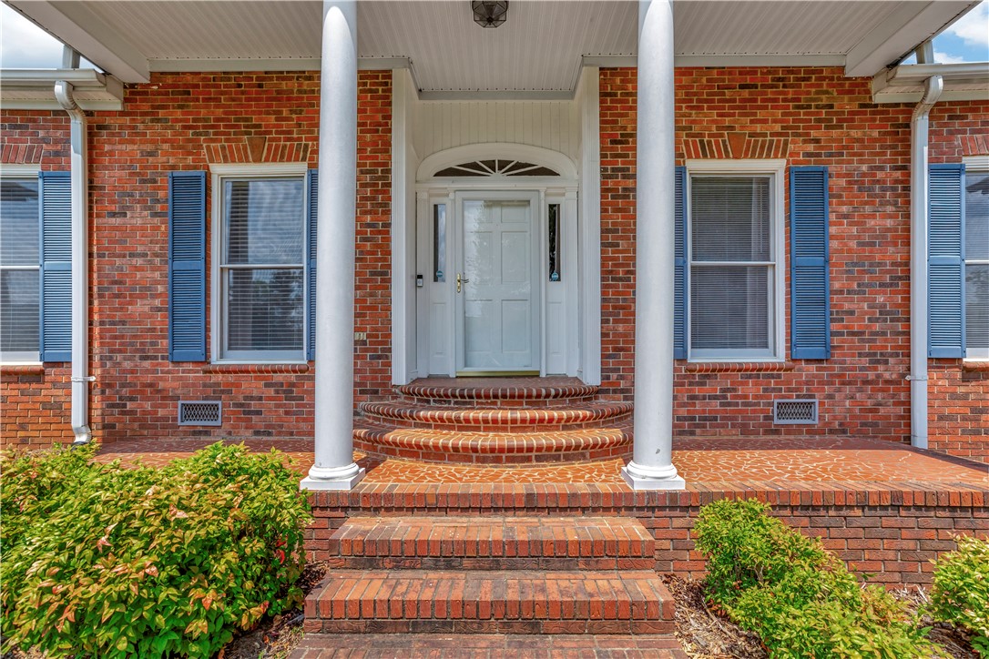 403 Regency Circle Anderson, SC 29625 - Photo 4 of 39 Gallery Image 4