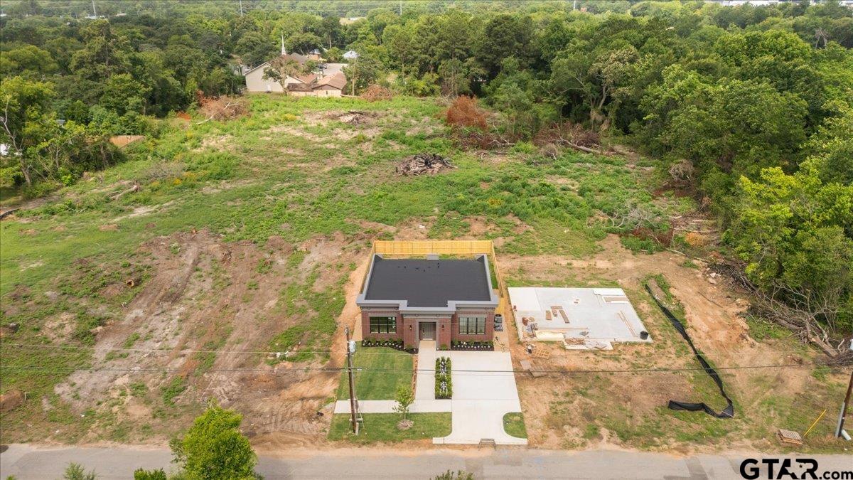 719 Britton Avenue Tyler, TX 75701 - Photo 40 of 45