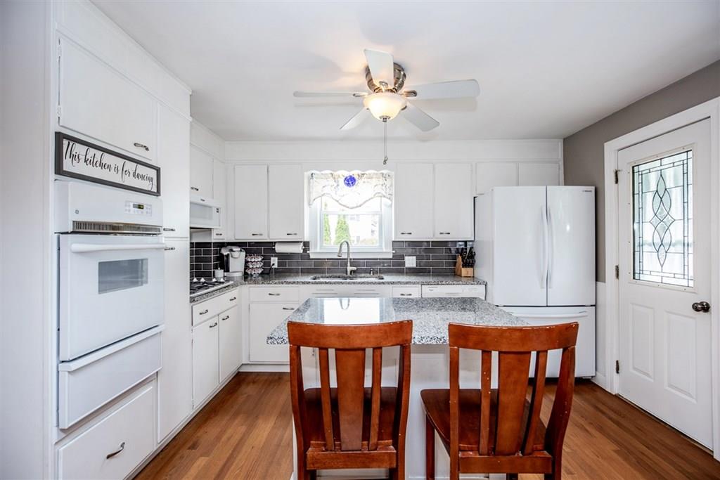 15 Violet Road Peabody, MA 01960 - Photo 10 of 30 Gallery Image 10