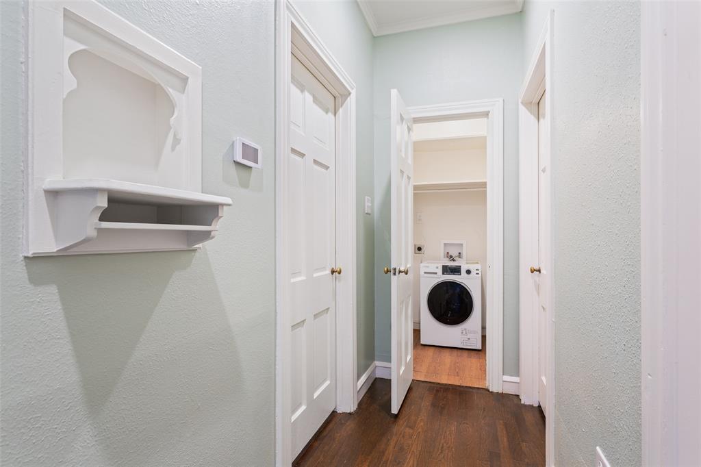 2600 Maple Avenue Waco, TX 76707 - Photo 16 of 28 a view of a hallway with wooden floor