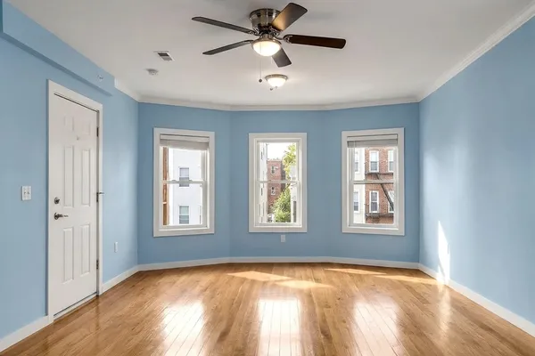 $2,700 | 247 Pilgrim Avenue, Unit 2, Worcester, MA 01604