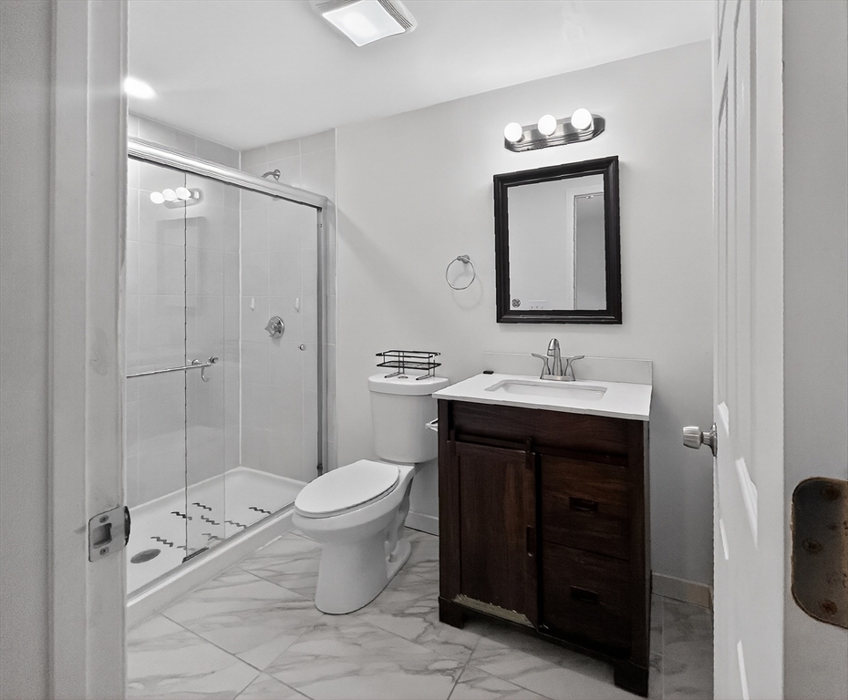 247 Pilgrim Avenue, Unit 2 Worcester, MA 01604 - Photo 12 of 15