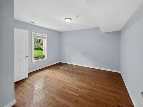 $2,700 | 247 Pilgrim Avenue, Unit 2, Worcester, MA 01604