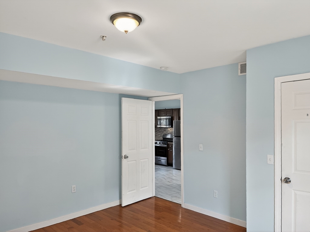 247 Pilgrim Avenue, Unit 2 Worcester, MA 01604 - Photo 7 of 15