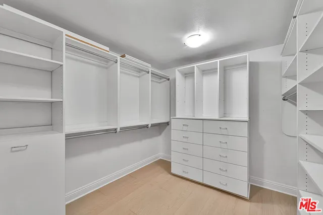 $2,100,000 | 4724 Park Jacaranda, Calabasas, CA 91302