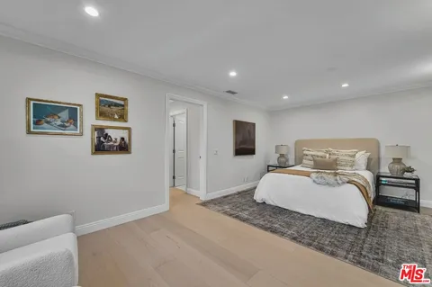 $2,050,000 | 4724 Park Jacaranda, Calabasas, CA 91302