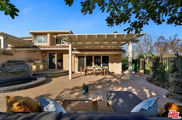 $2,100,000 | 4724 Park Jacaranda, Calabasas, CA 91302