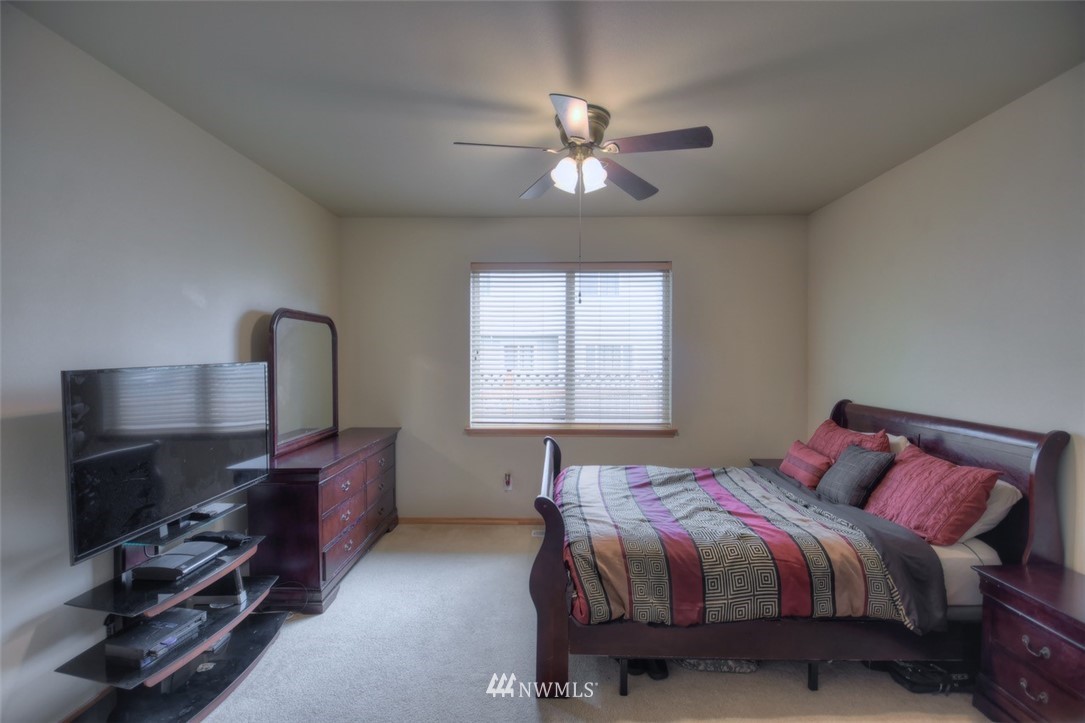 7080 Radius Loop Southeast Lacey, WA 98513 - Photo 15 of 24 Gallery Image 15