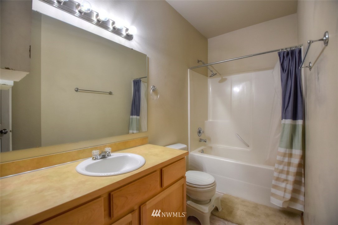 7080 Radius Loop Southeast Lacey, WA 98513 - Photo 21 of 24 Gallery Image 21