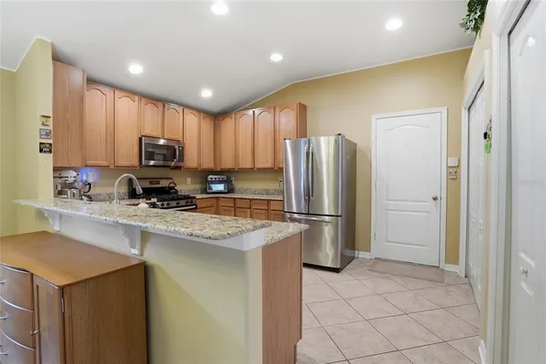 $330,000 | 31950 Stillmeadow Drive, Wesley Chapel, FL 33543