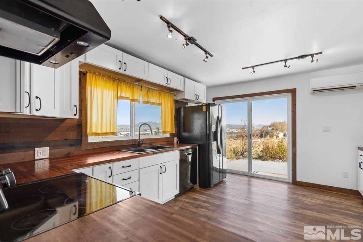 11055 Longview Lane Reno, NV 89506 - Photo 12 of 40 Photo 12