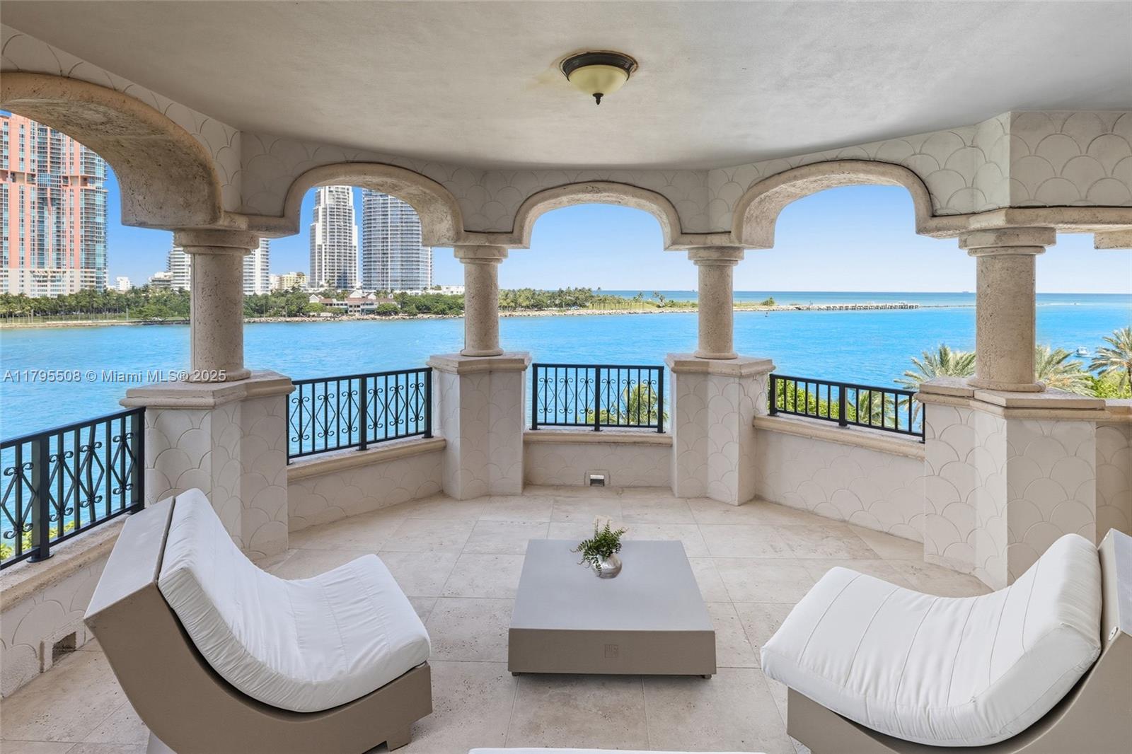 7141 Fisher Island Drive, Unit 7141 Miami Beach, FL 33109 - Photo 38 of 73