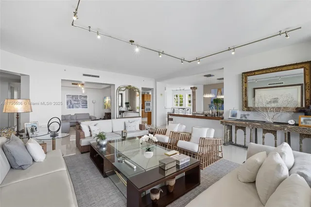 $36,000 | 7141 Fisher Island Drive, Unit 7141, Miami Beach, FL 33109