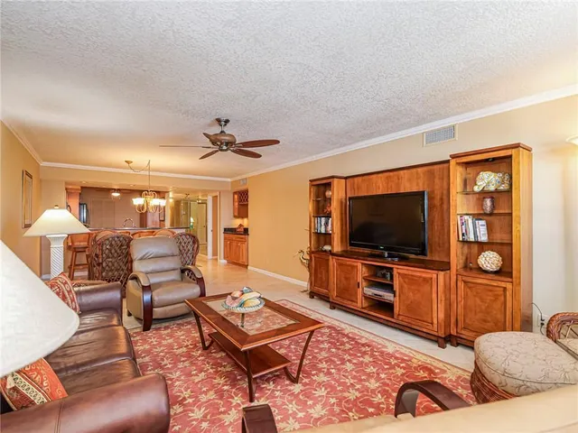 $675,000 | 4800 Florida A1A, Unit 217, Vero Beach, FL 32963