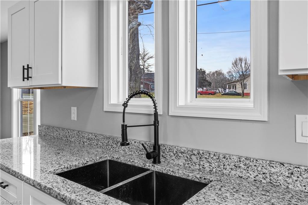 2903 Old Greensboro Road Winston-Salem, NC 27101 - Photo 16 of 38