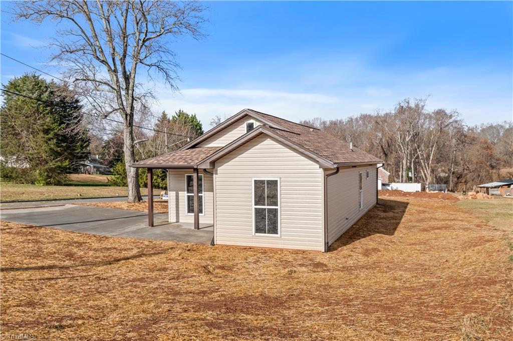 2903 Old Greensboro Road Winston-Salem, NC 27101 - Photo 2 of 38