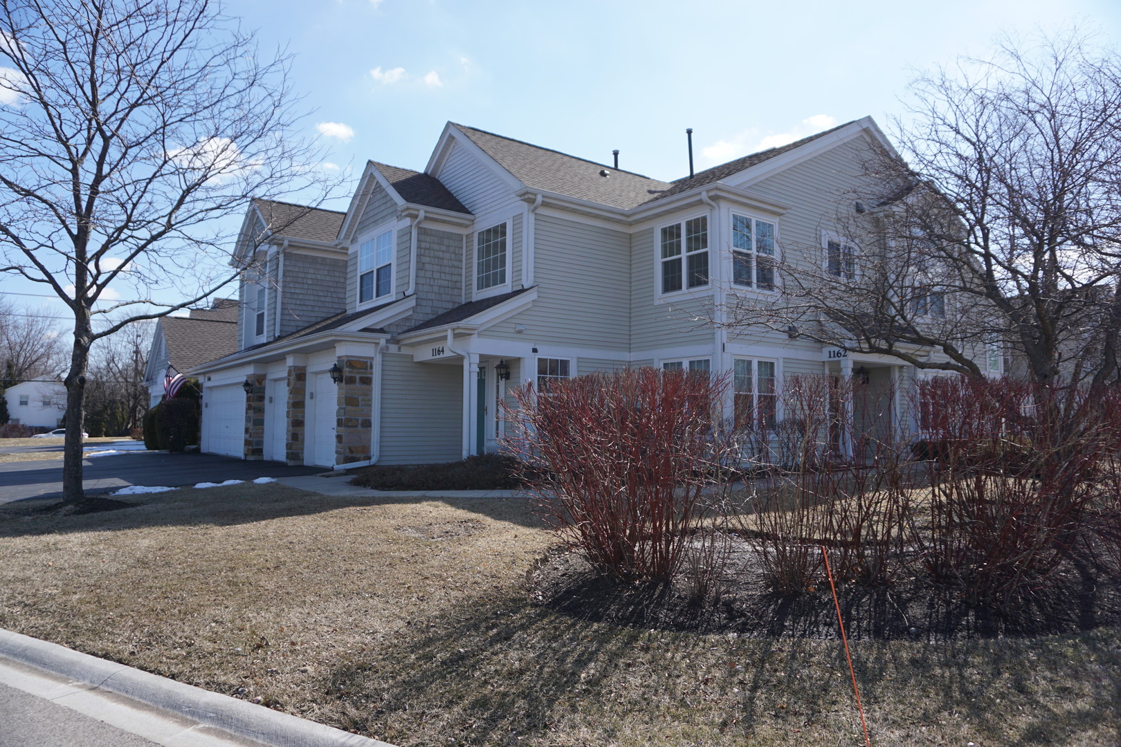 1164 Bristol Lane, Unit 1164 Buffalo Grove, IL 60089 - Photo 2 of 22